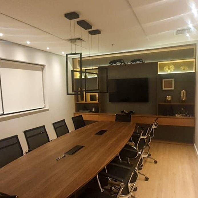 XP Investimentos - Bela Cintra - Sala de reunião reformada